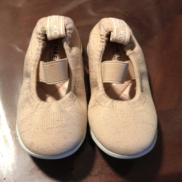 New - Picture 2 of 3